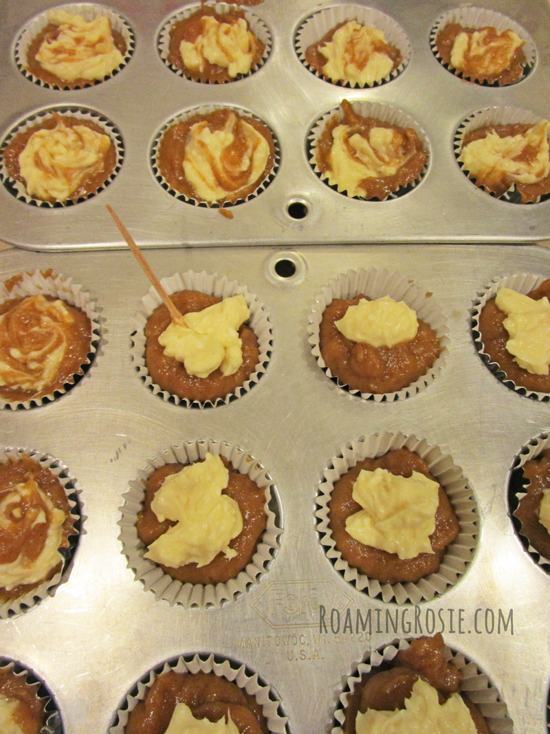 mini-pumpkin-cheesecake-muffins-9